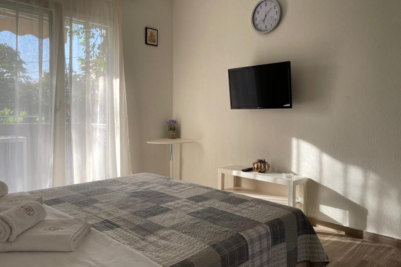 Royals Apartments Nikíti Kültér fotó