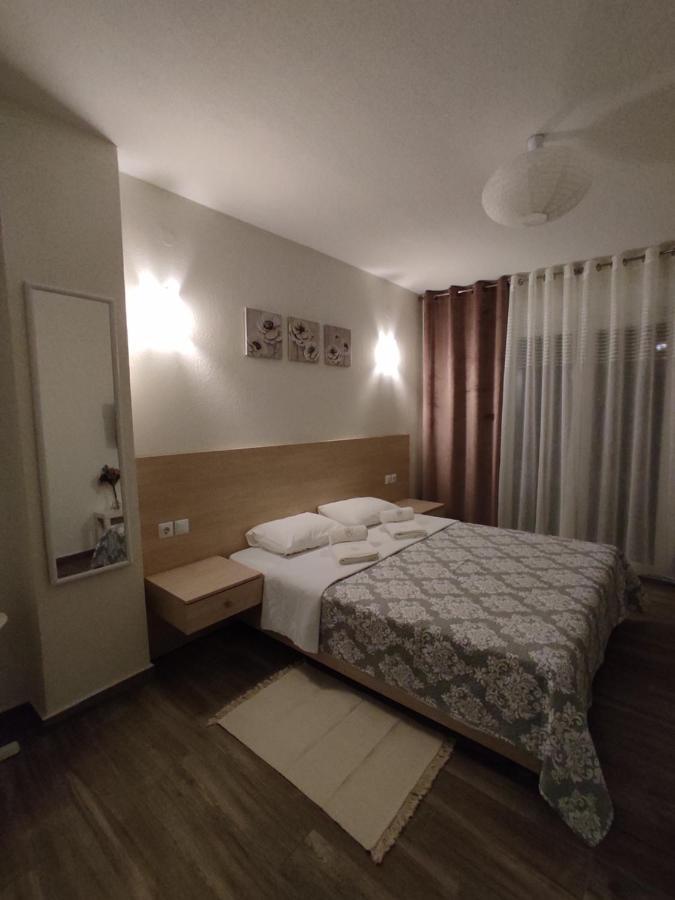 Royals Apartments Nikíti Kültér fotó
