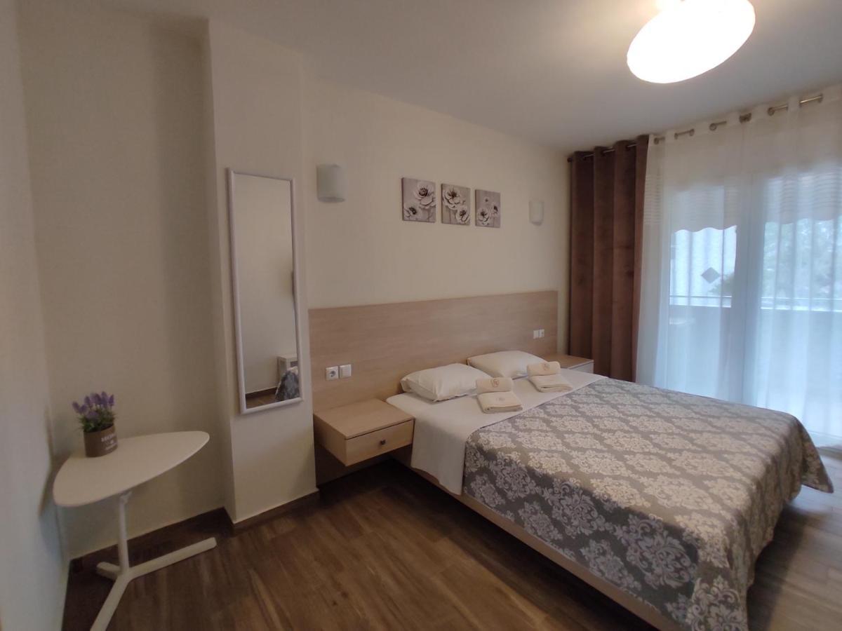 Royals Apartments Nikíti Kültér fotó