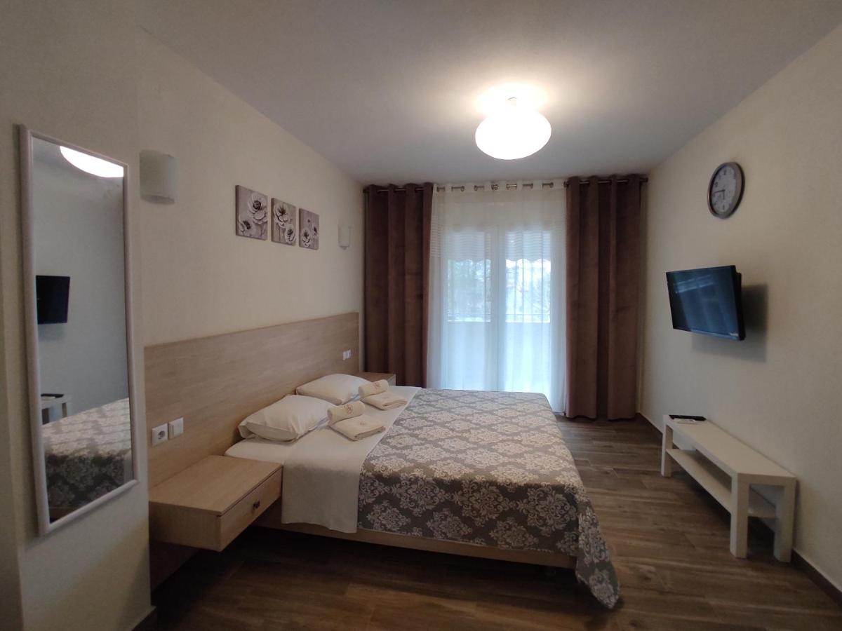 Royals Apartments Nikíti Kültér fotó