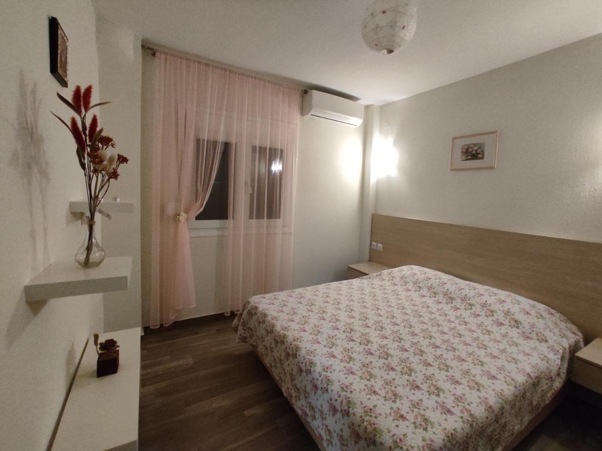 Royals Apartments Nikíti Kültér fotó