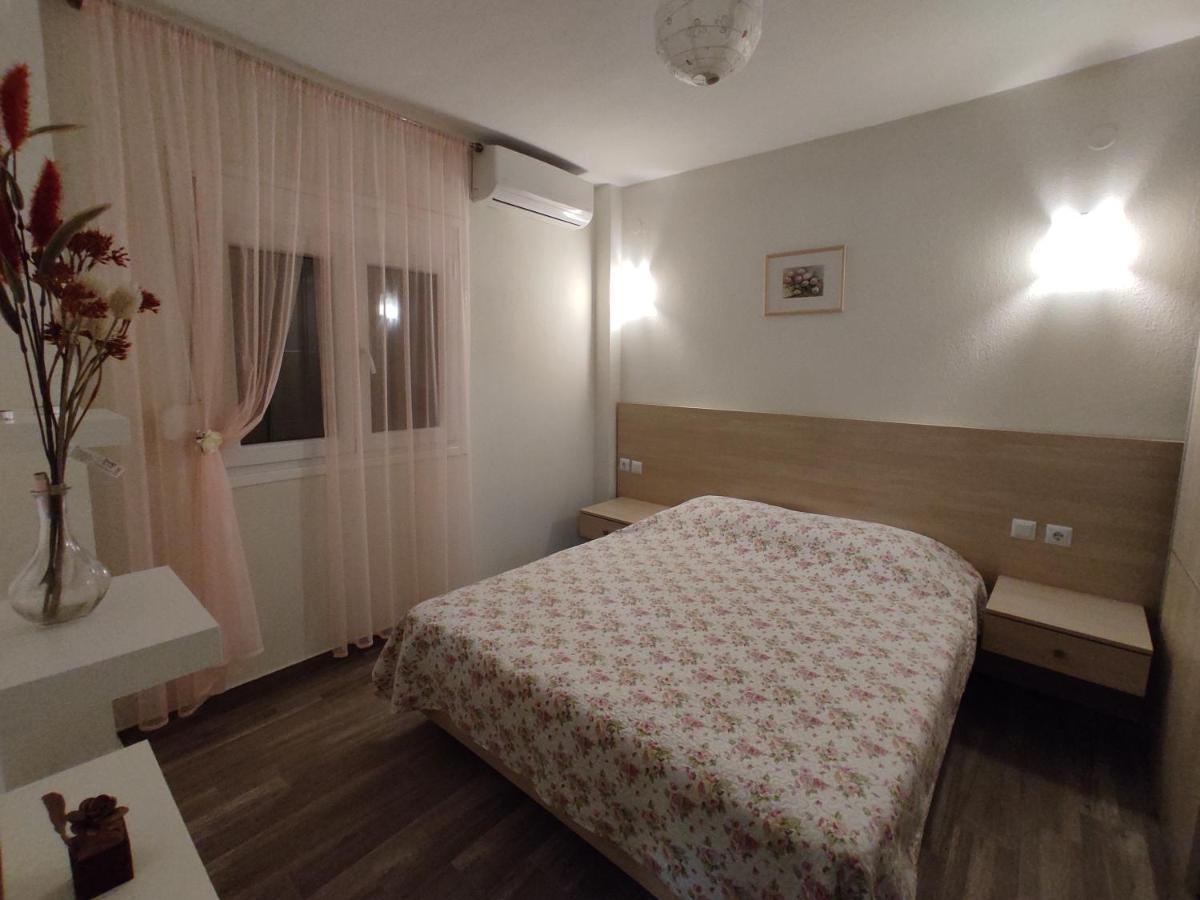 Royals Apartments Nikíti Kültér fotó